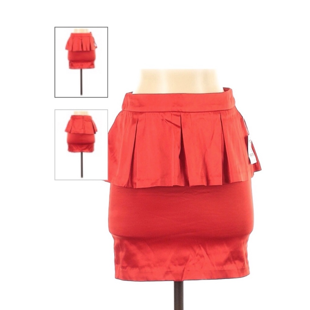 Mini skirt New with tags!